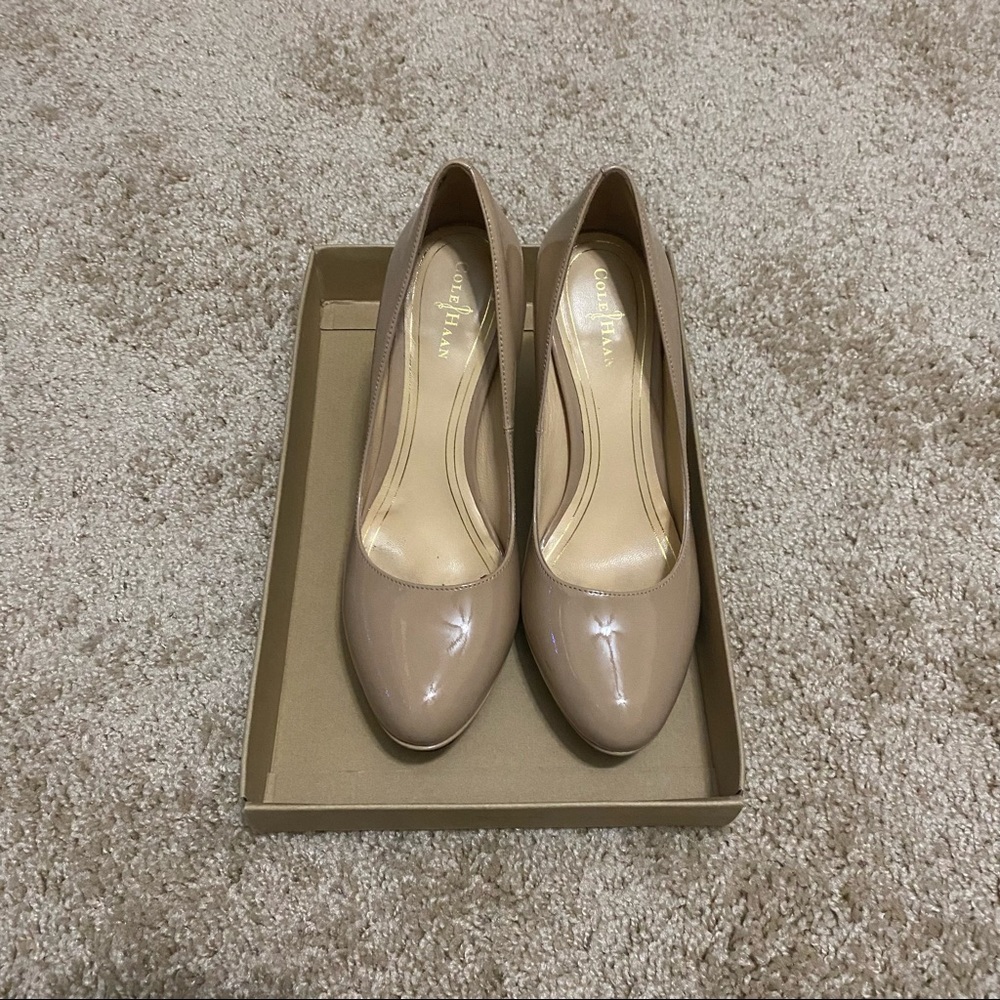 cole haan chelsea pump with nike air sole